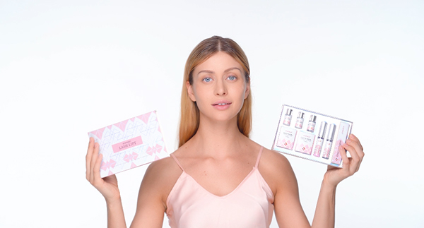 ICONSIGN时尚美妆产品烫睫毛广告